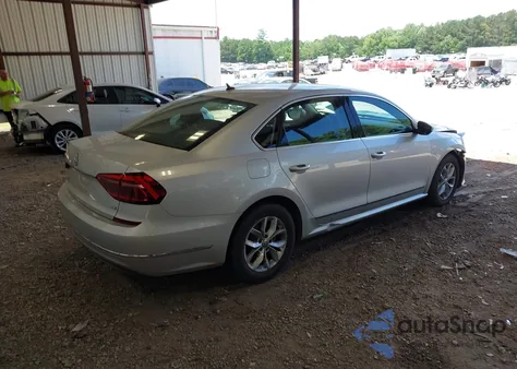 2017 Volkswagen Passat 1.8T S z USA, uszkodzony, nr VIN 1VWAT7A38HC078417